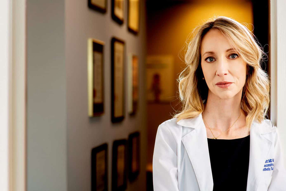 Dr. Jennica Platt, a certified Plastic, Reconstructive and Cosmetic Surgeon